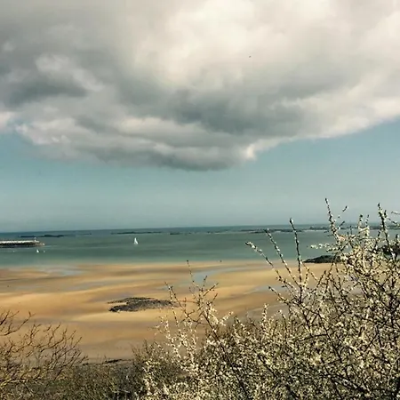Au Bruit Des Vagues Lägenhet